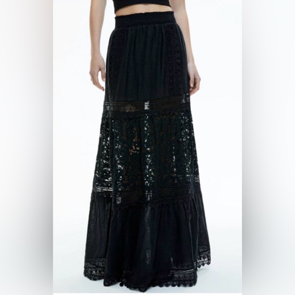 Alice and Olivia size 6 Elegant Black Lace Maxi Skirt nwt